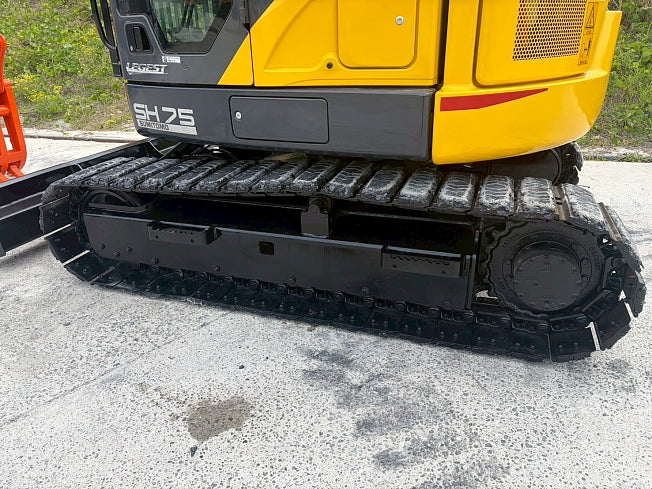 SUMITOMO SH75X-6A (Excavators at Osaka, Japan)