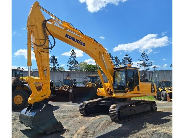KOMATSU PC350LC-8 Excavator
