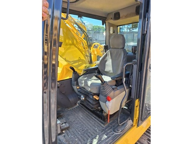 KOMATSU PC350LC-8 Excavator