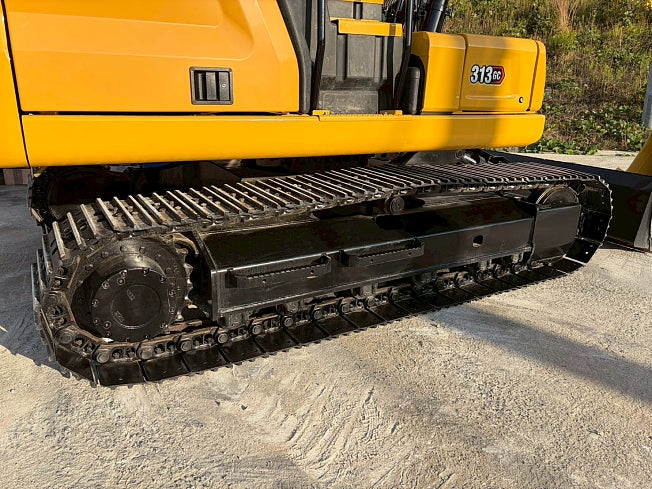 CATERPILLAR 313GC (Excavators at Osaka, Japan)